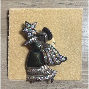 NEW Vintage Signed TC Angel Brooch Star Aurora Borealis Rhinestones Green Womens